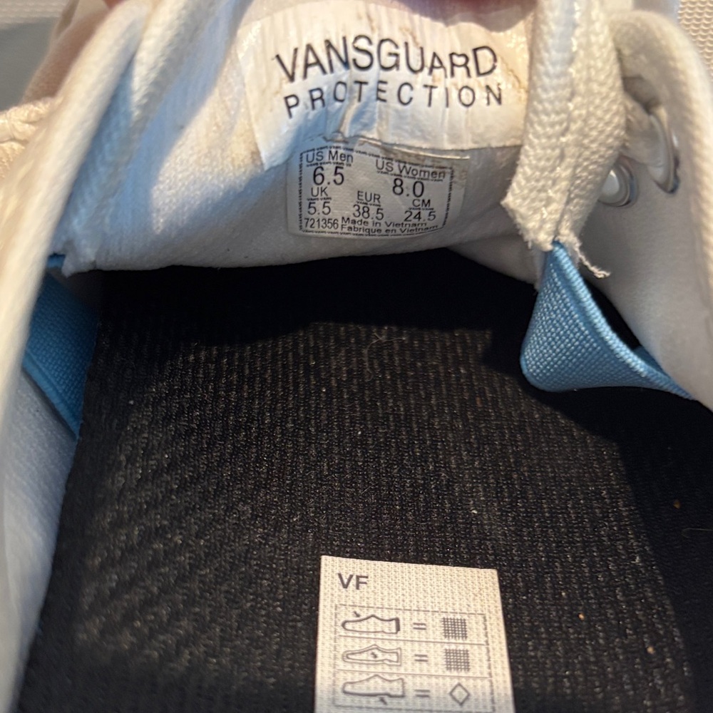 Vans  Canvas Sneakers - Picture 4 of 4